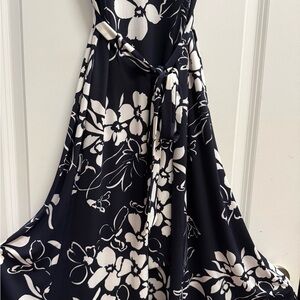 Anne Klein Navy and White Belted Floral Dress